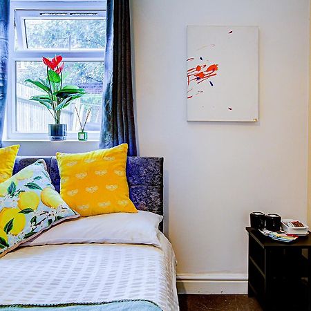 Oat Homes London Eksteriør billede